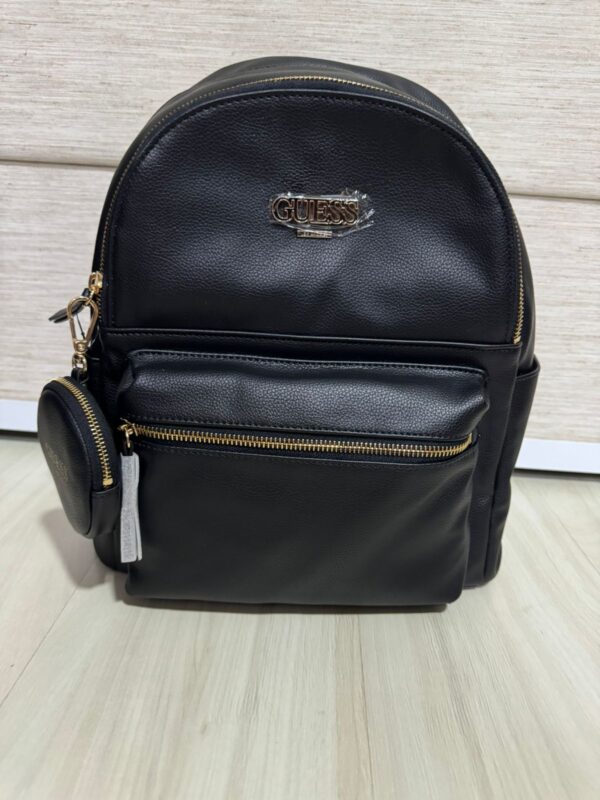 AirPods - AirTag  - Mochila da Guess - Bolsa Guess_ - Imagem 6